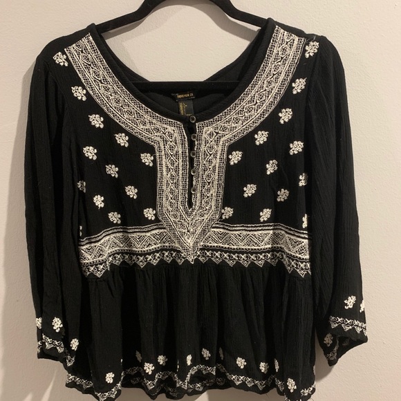 forever 21 - pendulum top - Picture 3 of 4